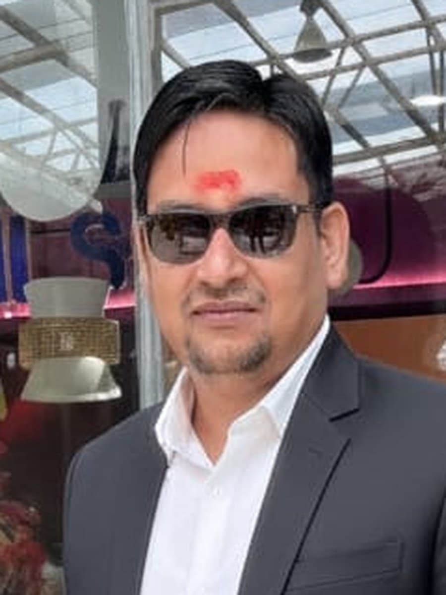 Adv. Nitin Kumar, Legal Advisor at Zesst Now